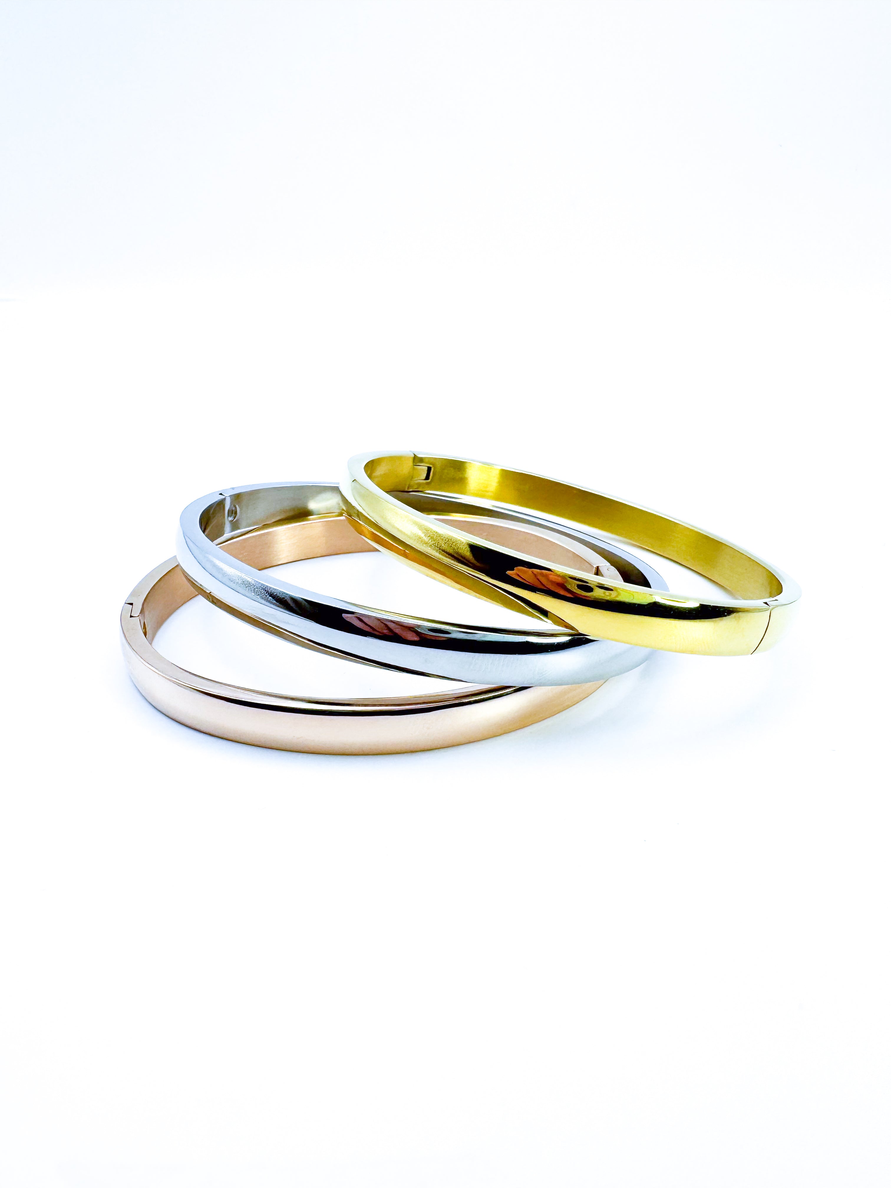 Brazalete rígido macizo ancho
