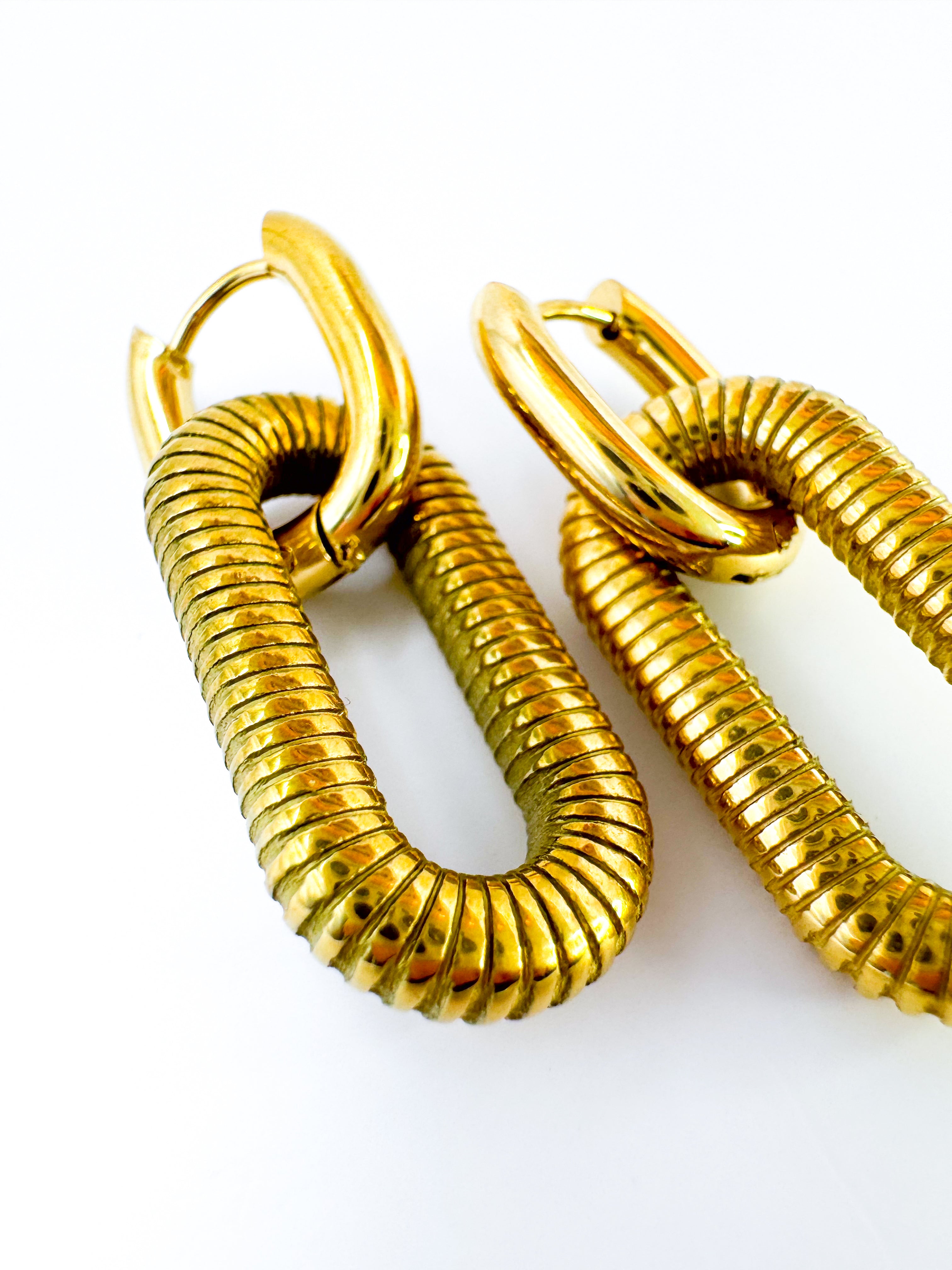 Aretes Eslabones De-Construidos