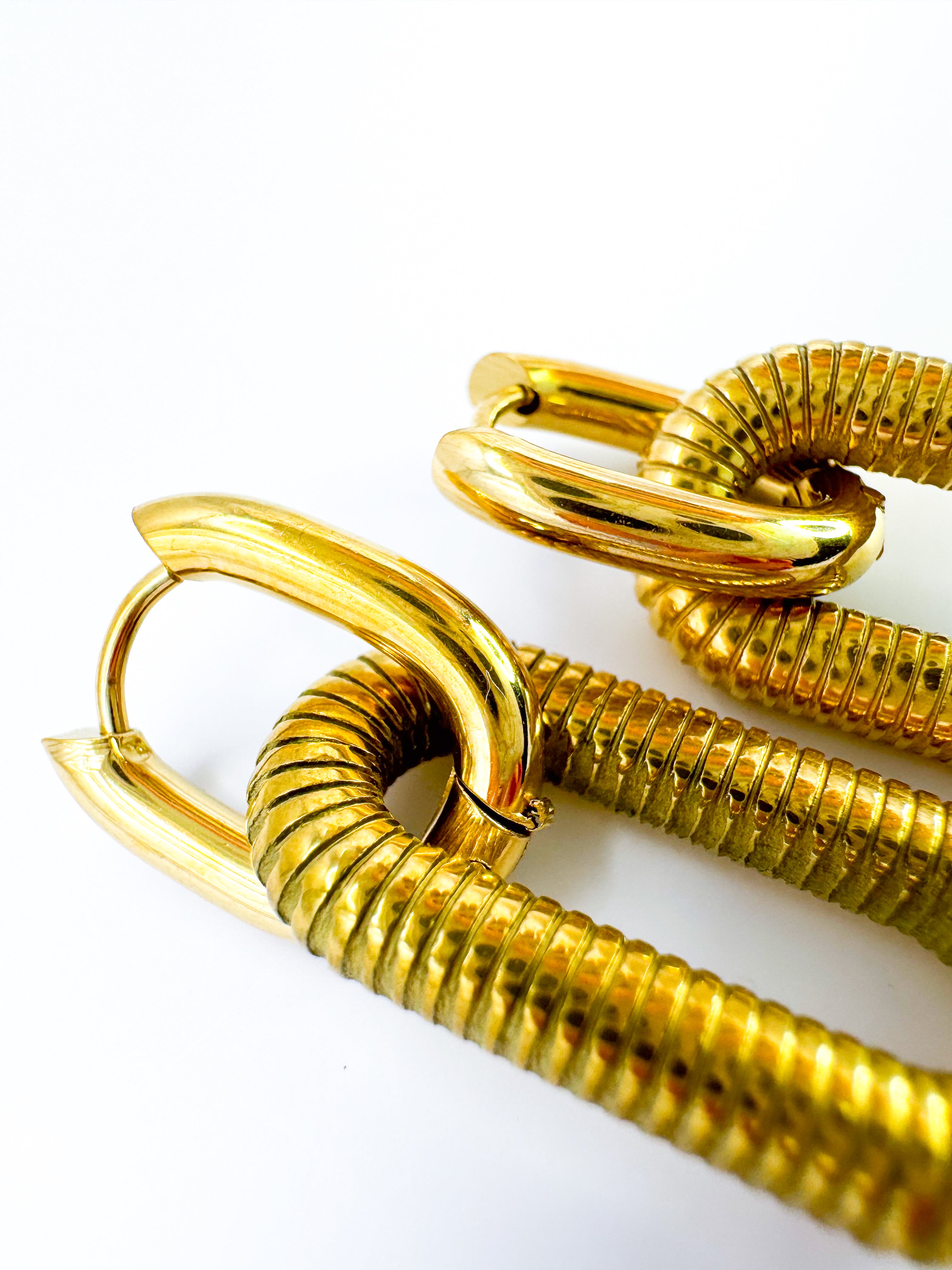 Aretes Eslabones De-Construidos