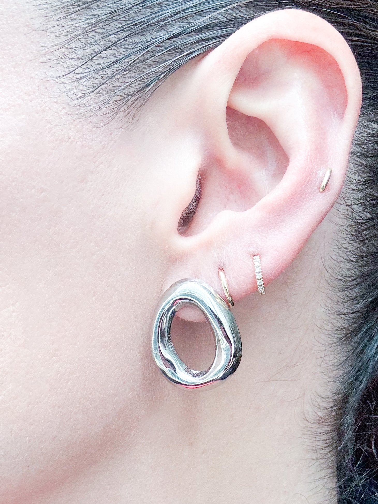 Aretes Círculo Irregular