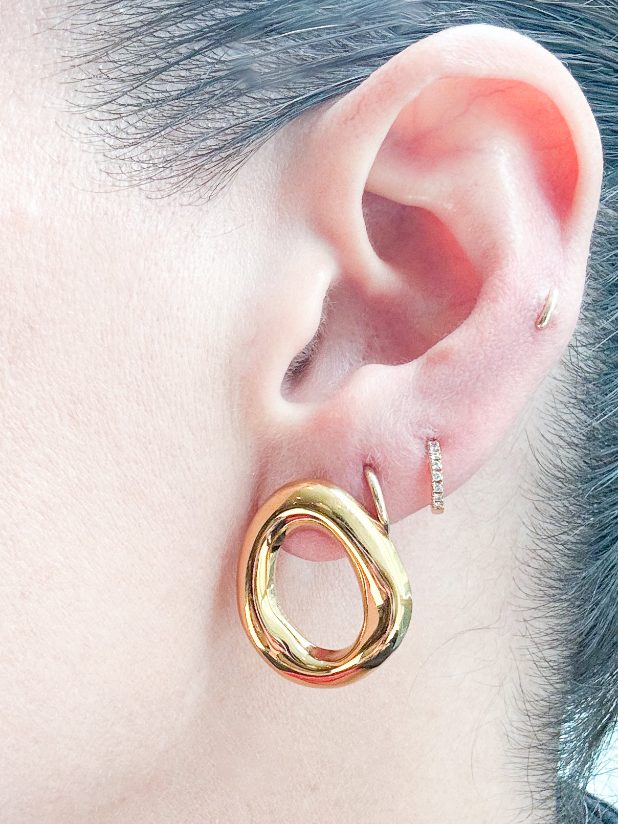 Aretes Círculo Irregular