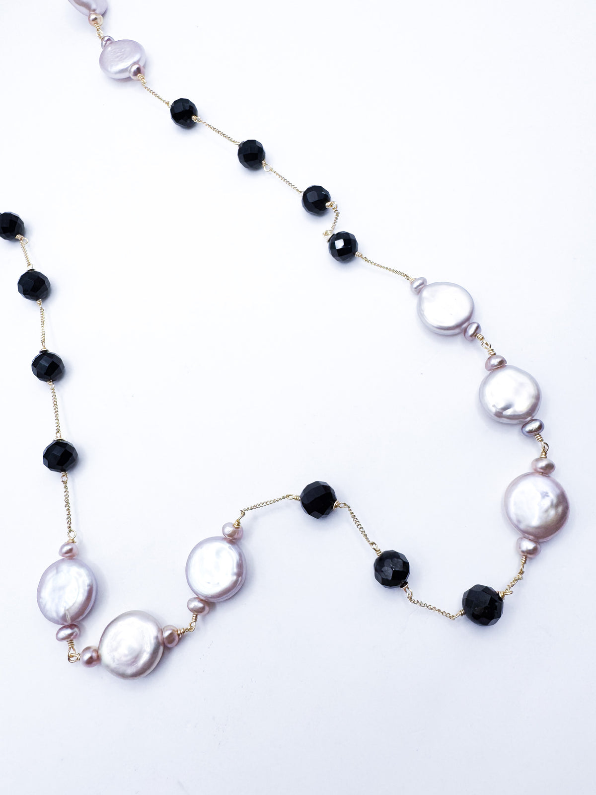 Collar Perlas Moneda & Turmalina Negra