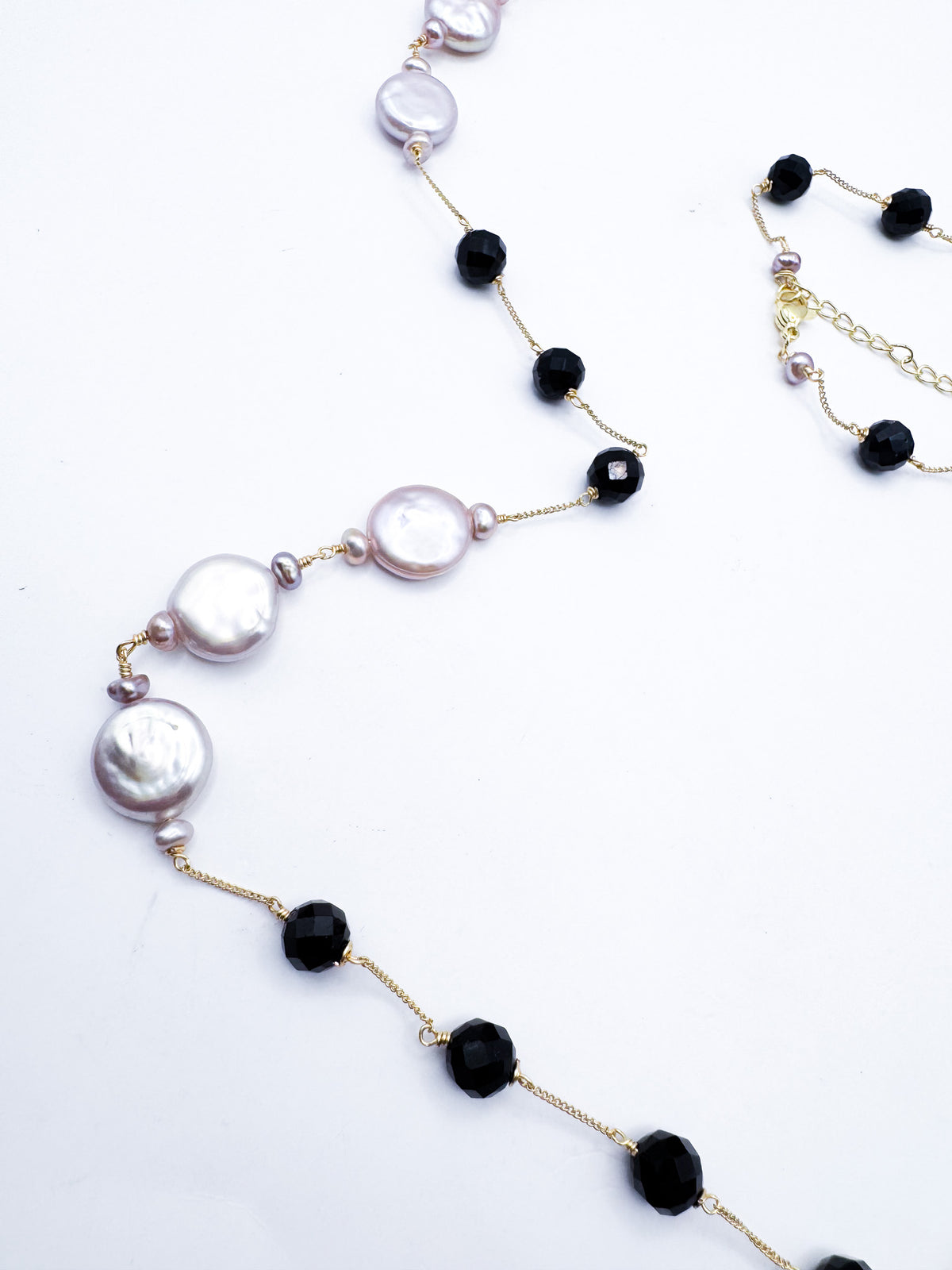 Collar Perlas Moneda & Turmalina Negra