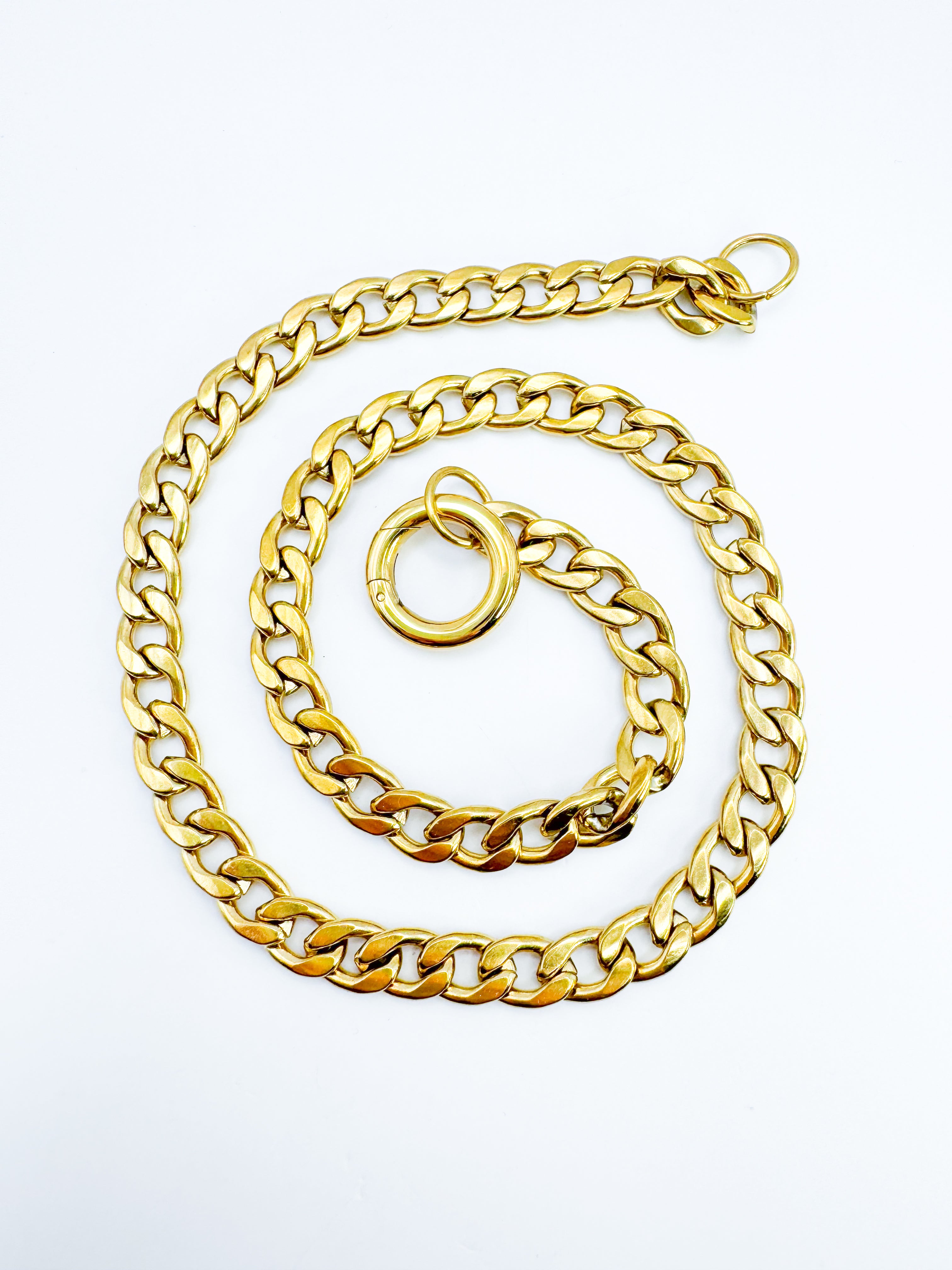 Collar Cadena-Aro