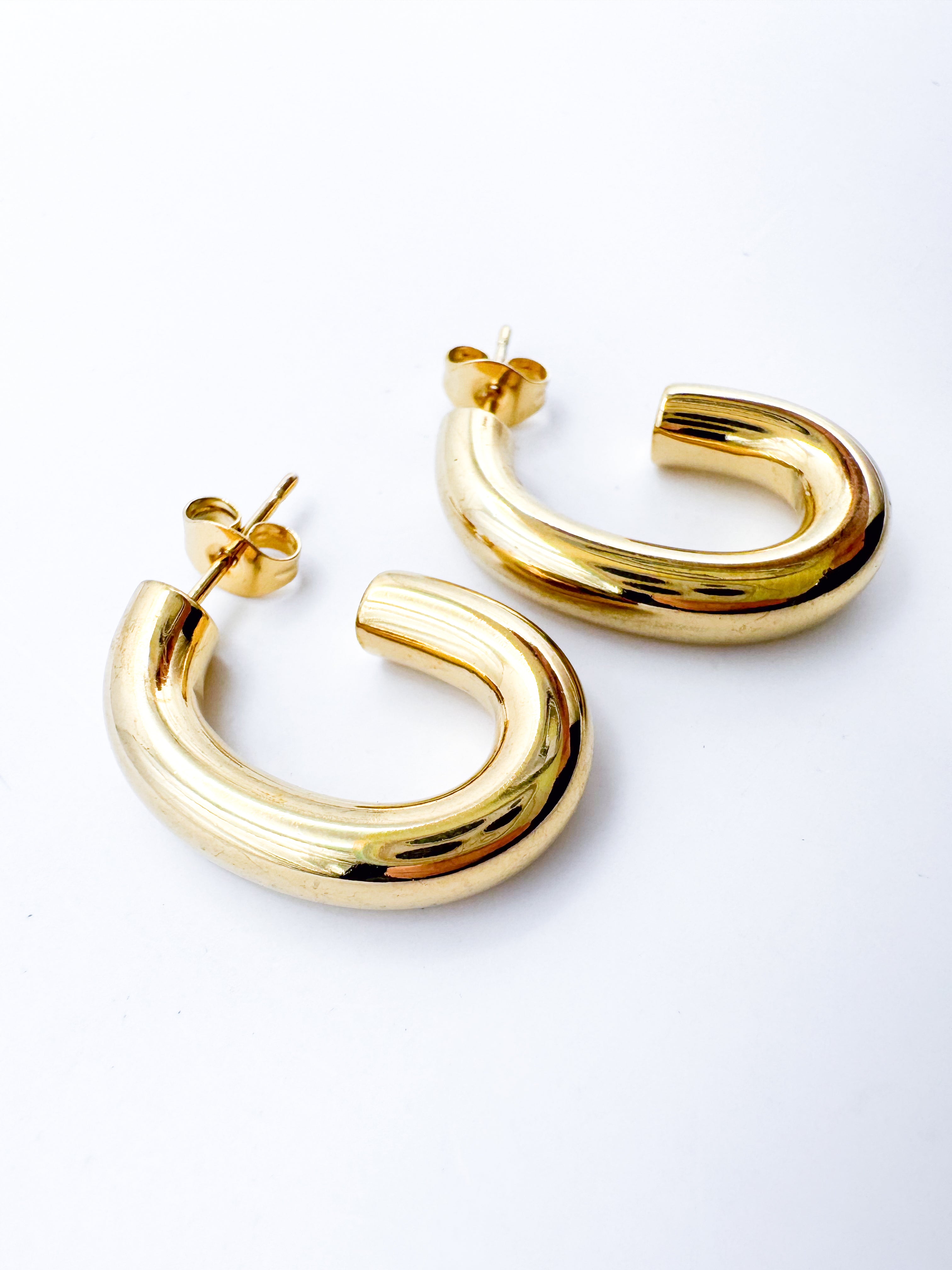 Aretes Karl