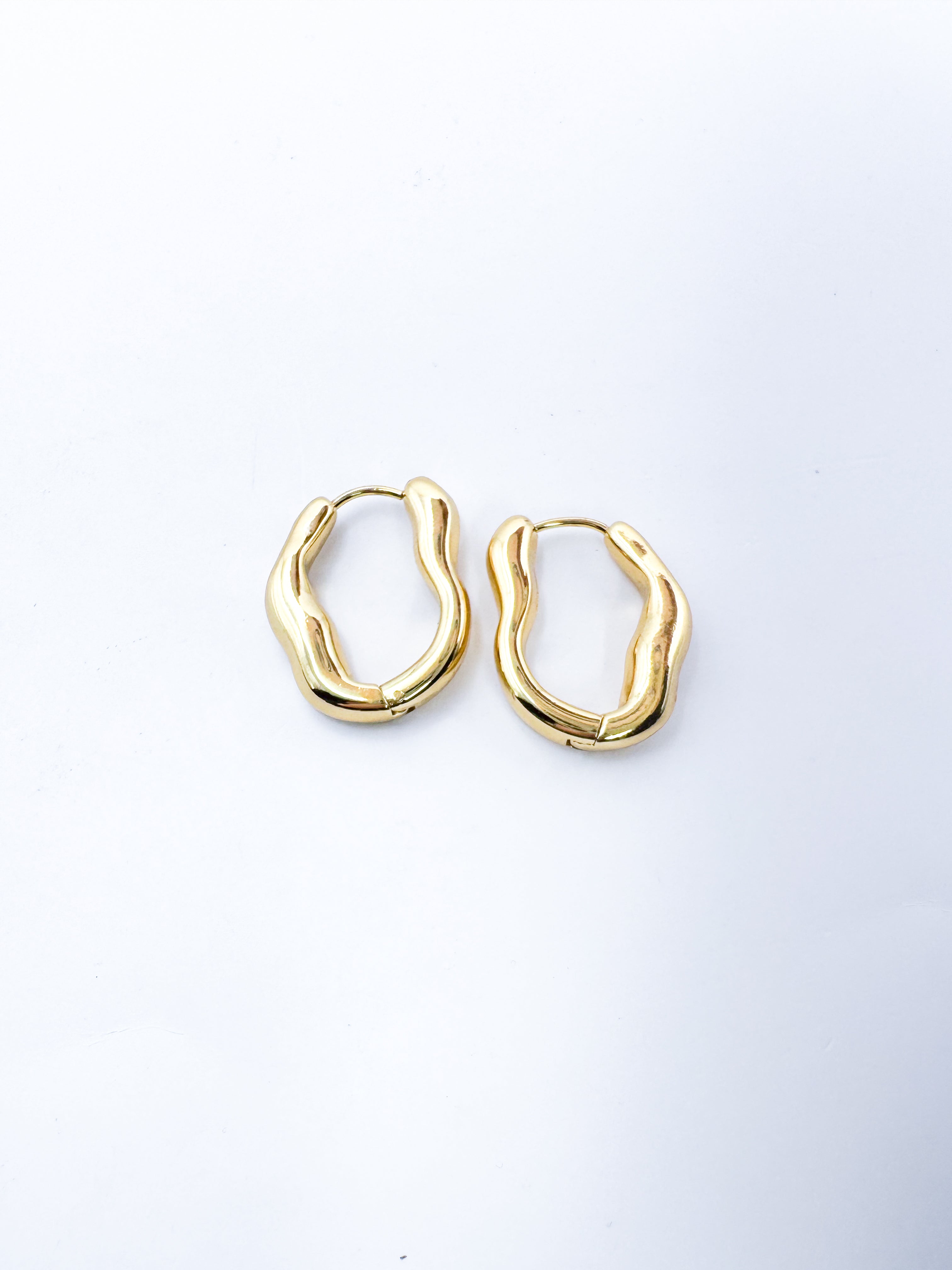 Aretes Chomsky
