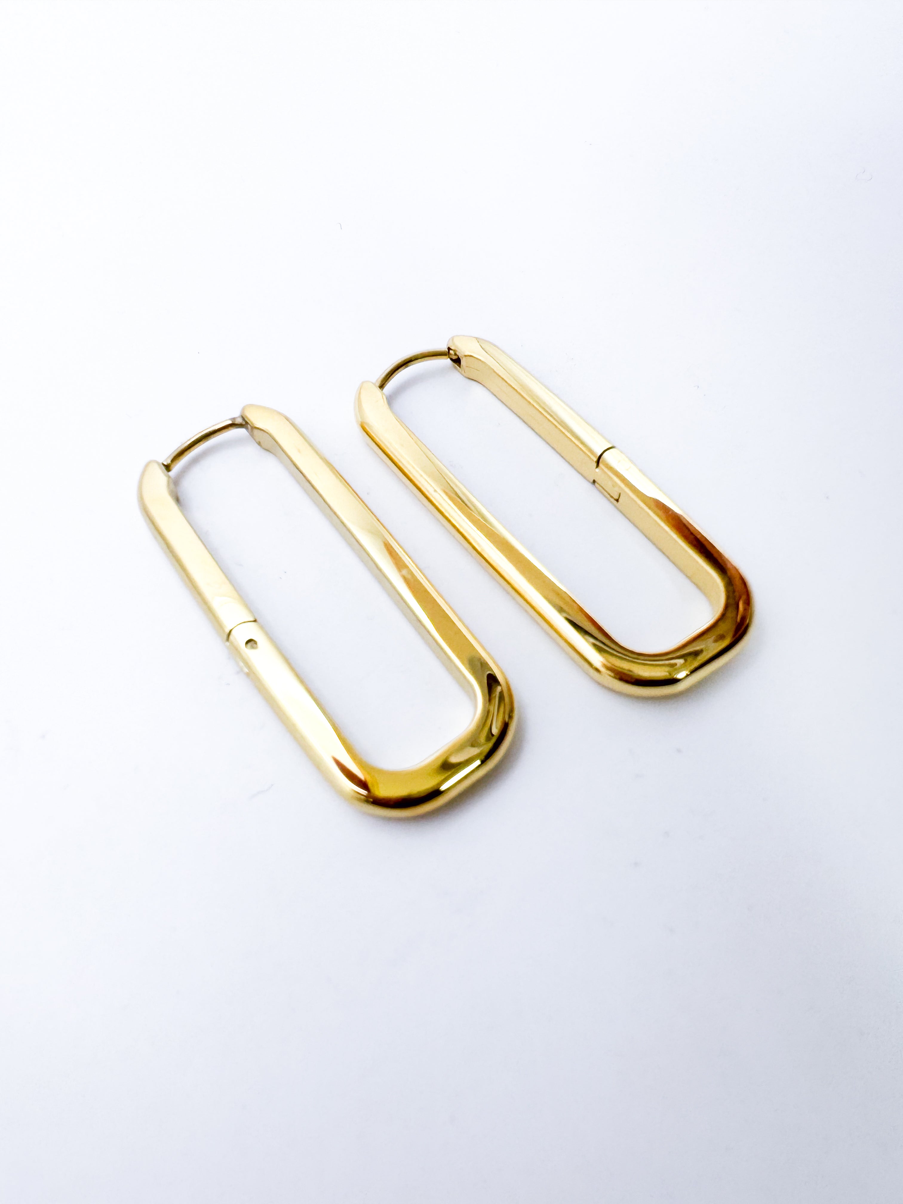 Aretes Barad