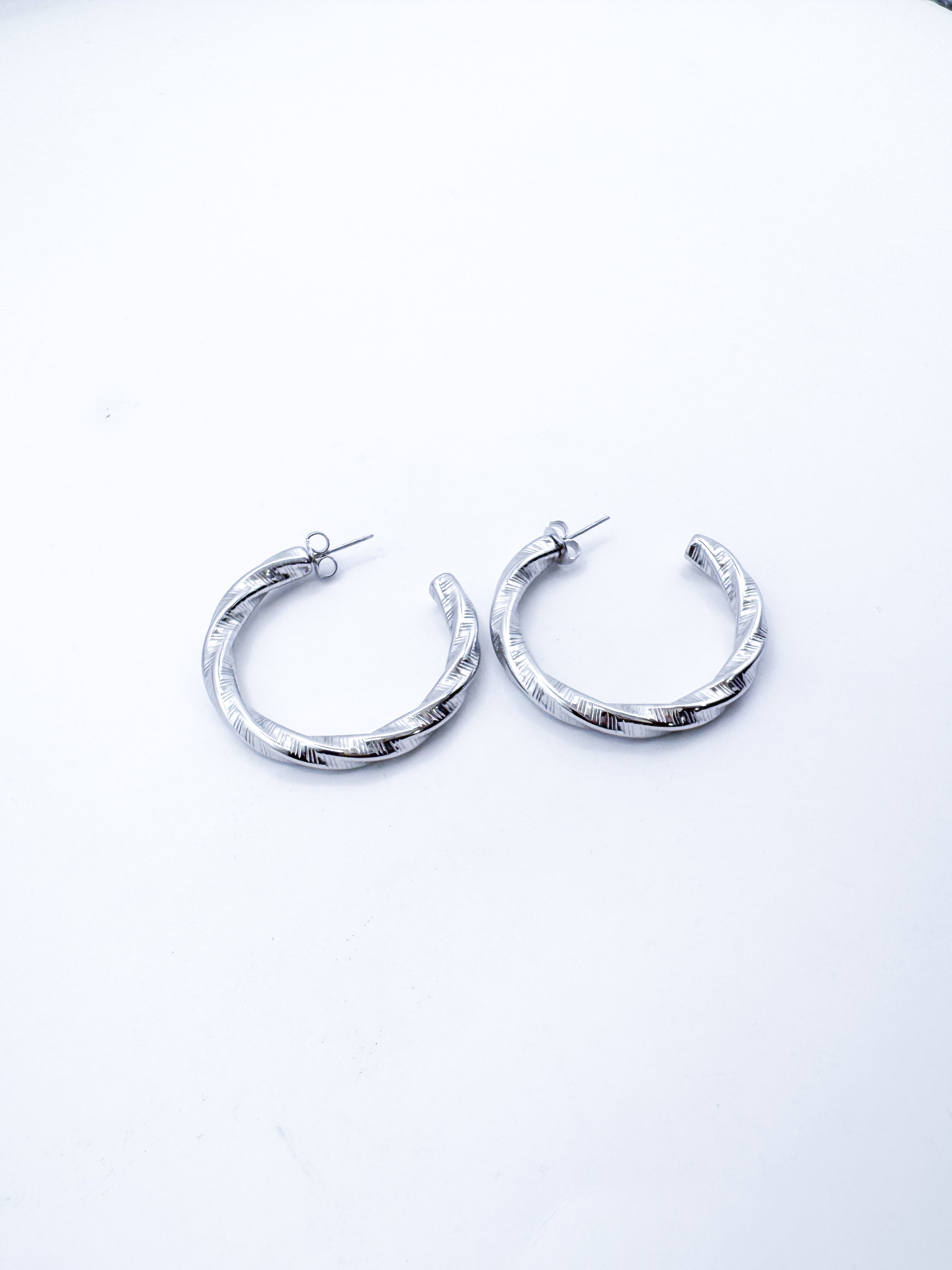 Aretes Daishi