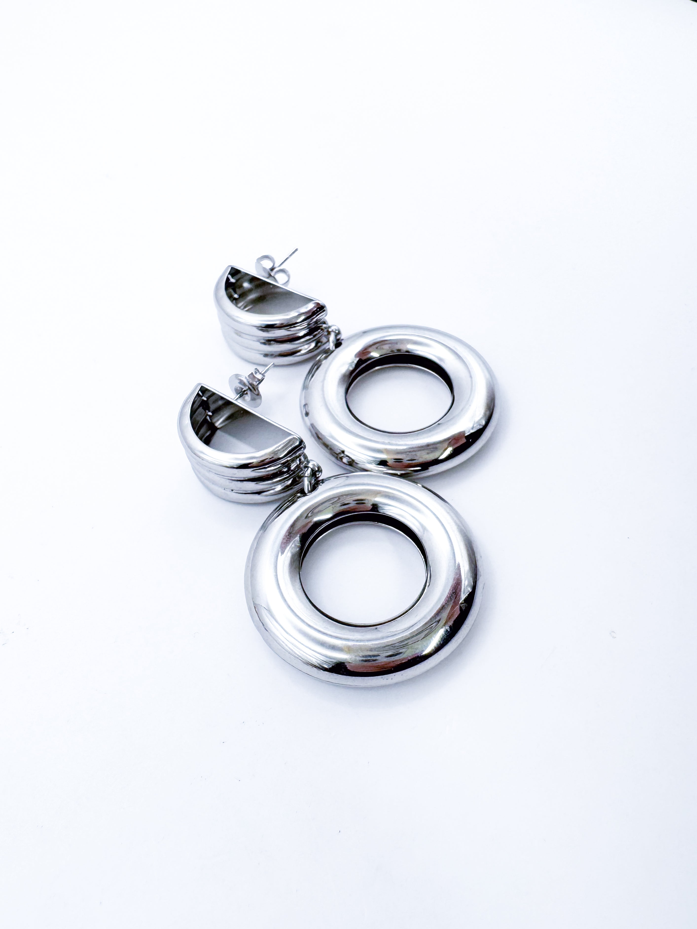 Aretes Simone de Beauvoir