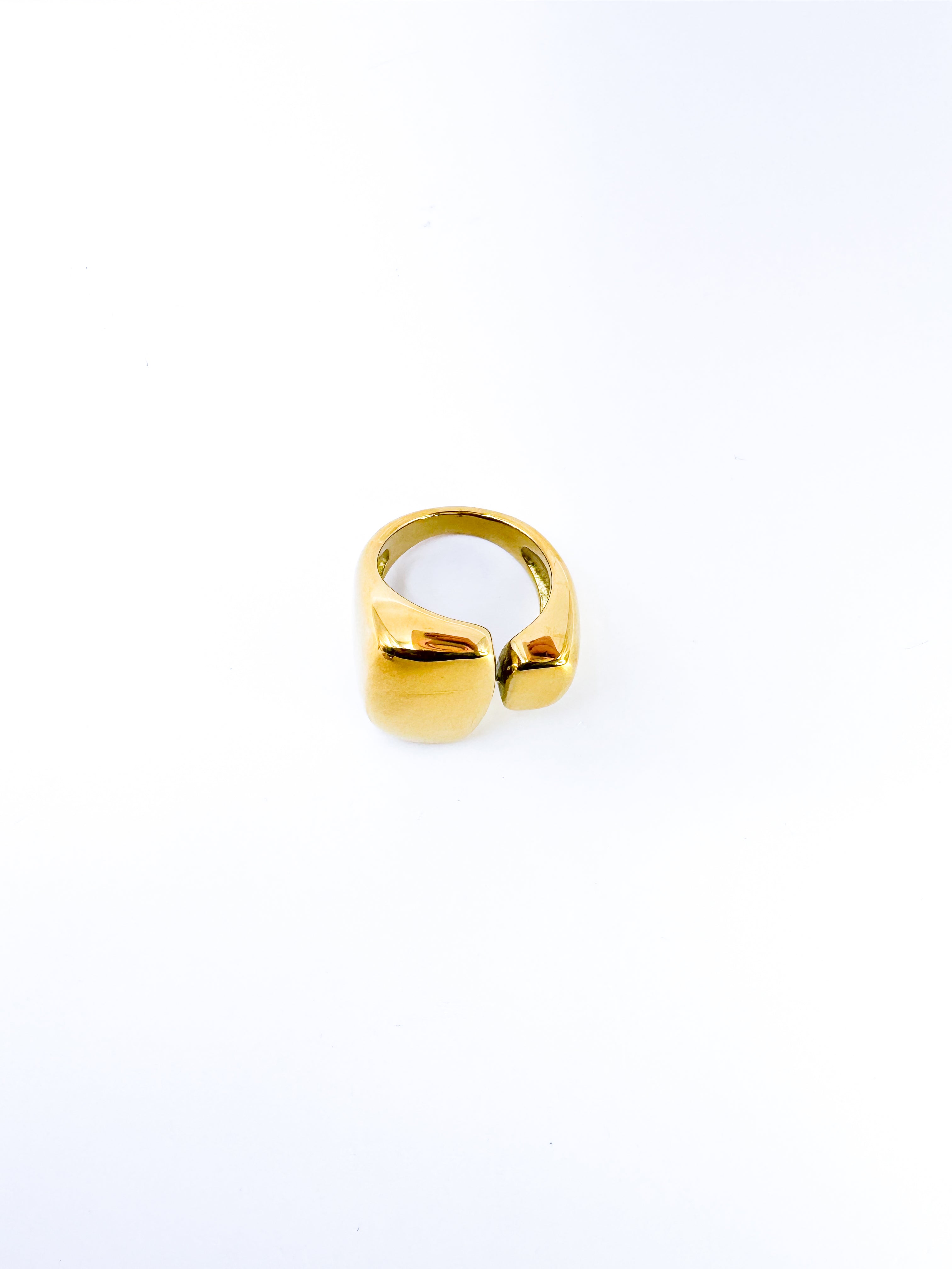Anillo Rihanna